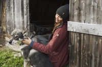 Kiruna Lite Parka W, kolor: 352-Marron.