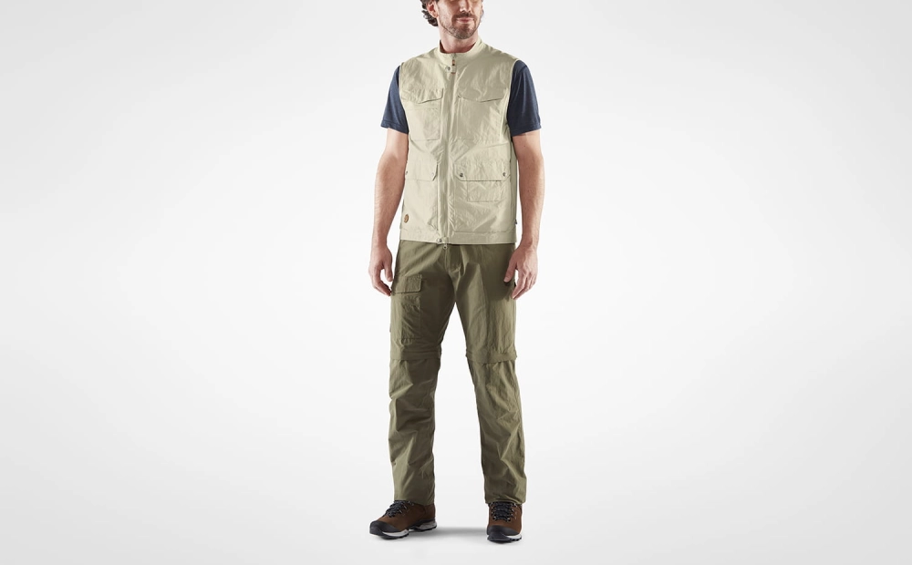 Travellers MT Vest