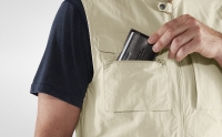 Travellers MT Vest