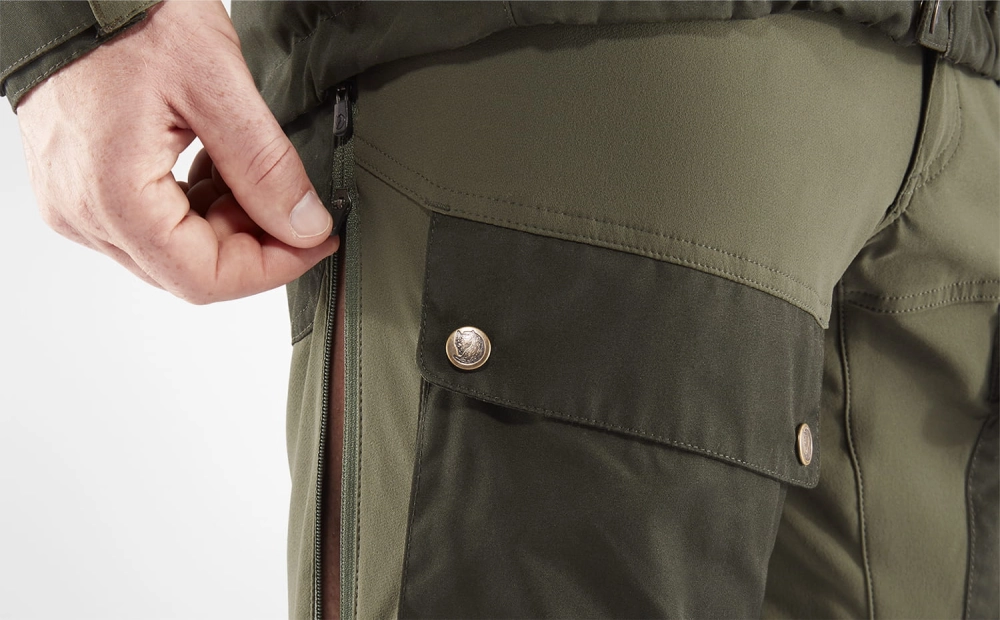 Fjallraven_Keb_Trousers_kolor_662_625_Deep_Forest_Laurel_Green_2.jpg