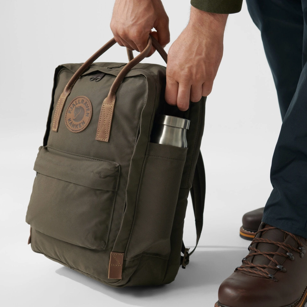 Kanken No. 2 Laptop 15", kolor: 633 - Dark Olive