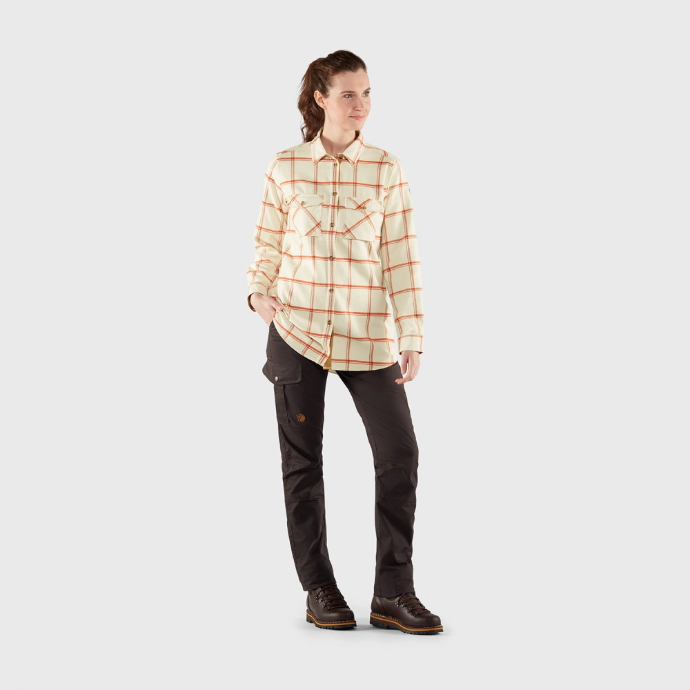 Ovik Twill Shirt LS W, kolor: 113-321 - Chalk White-Cabin Red