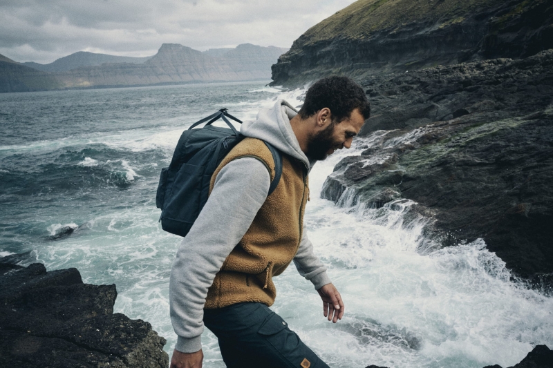 Vardag Pile Fleece Vest, kolor: 232-625 - Buckwheat Brown-Laurel Green