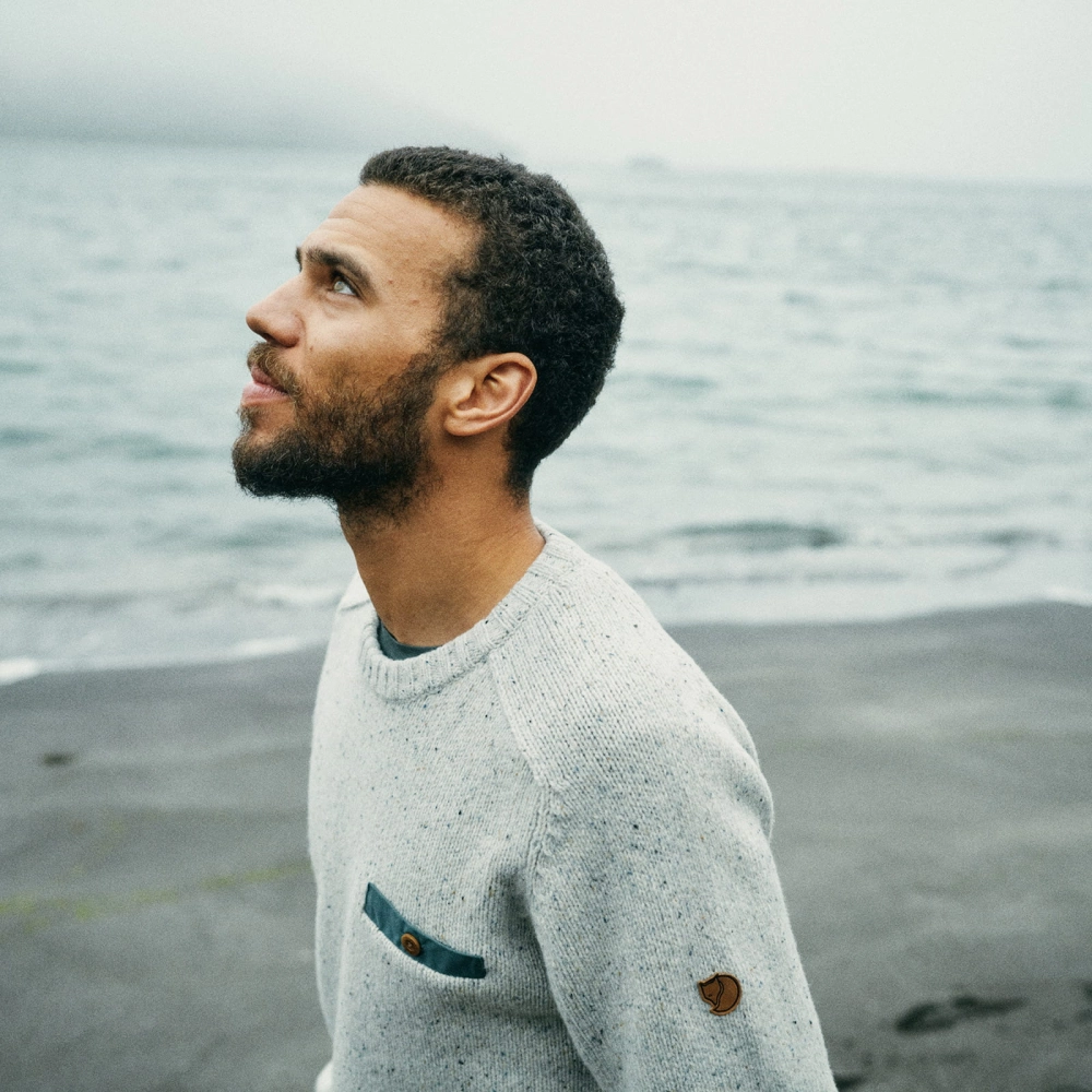 Lada Round-neck Sweater