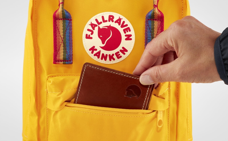 Kanken Rainbow Mini, kolor: 141-907 Warm Yellow-Rainbow Pattern