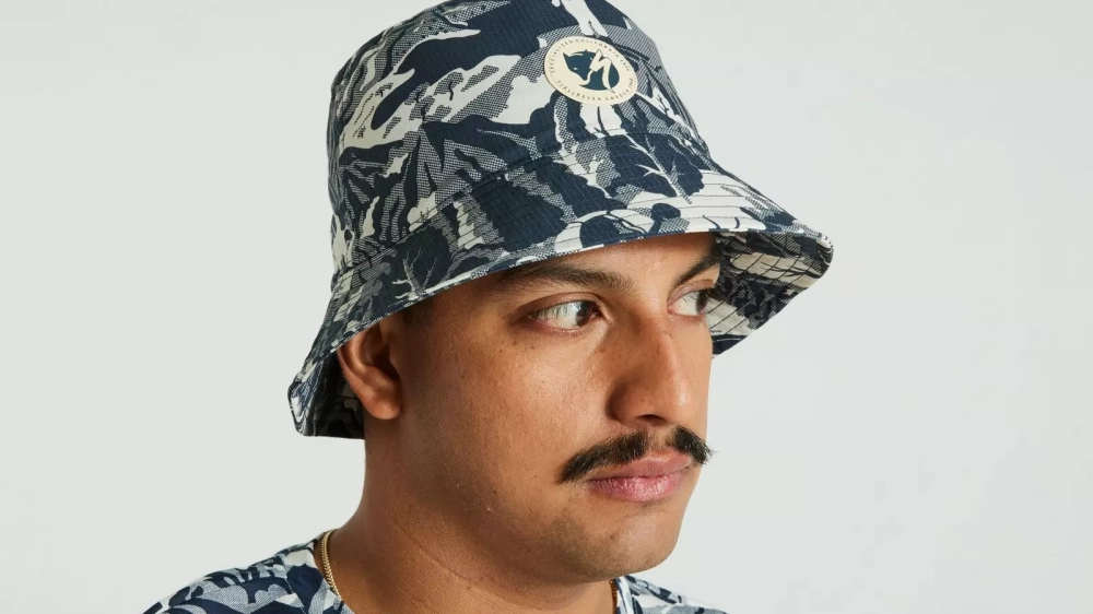 Fjallraven Specialized Hat, kolor: 560-111 - Navy / Eggshell