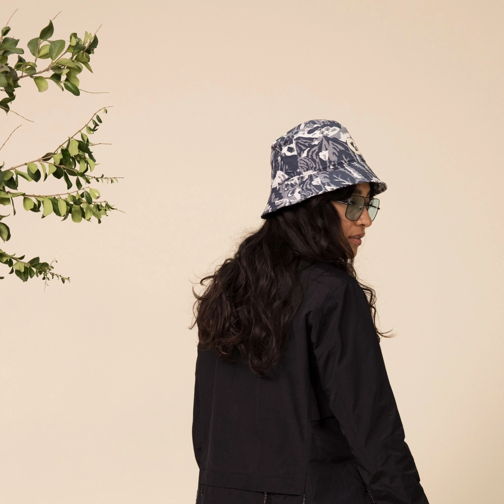 Fjallraven Specialized Hat, kolor: 560-111 - Navy / Eggshell