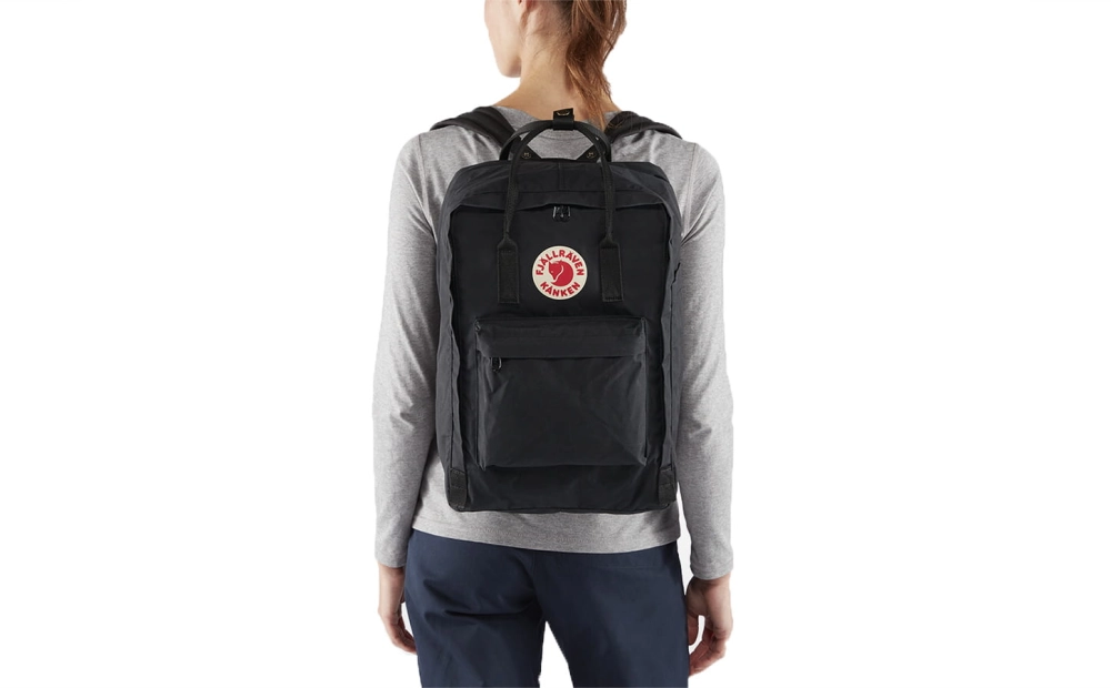 Kanken Laptop 17", kolor: 550 - Black - zdjęcie poglądowe