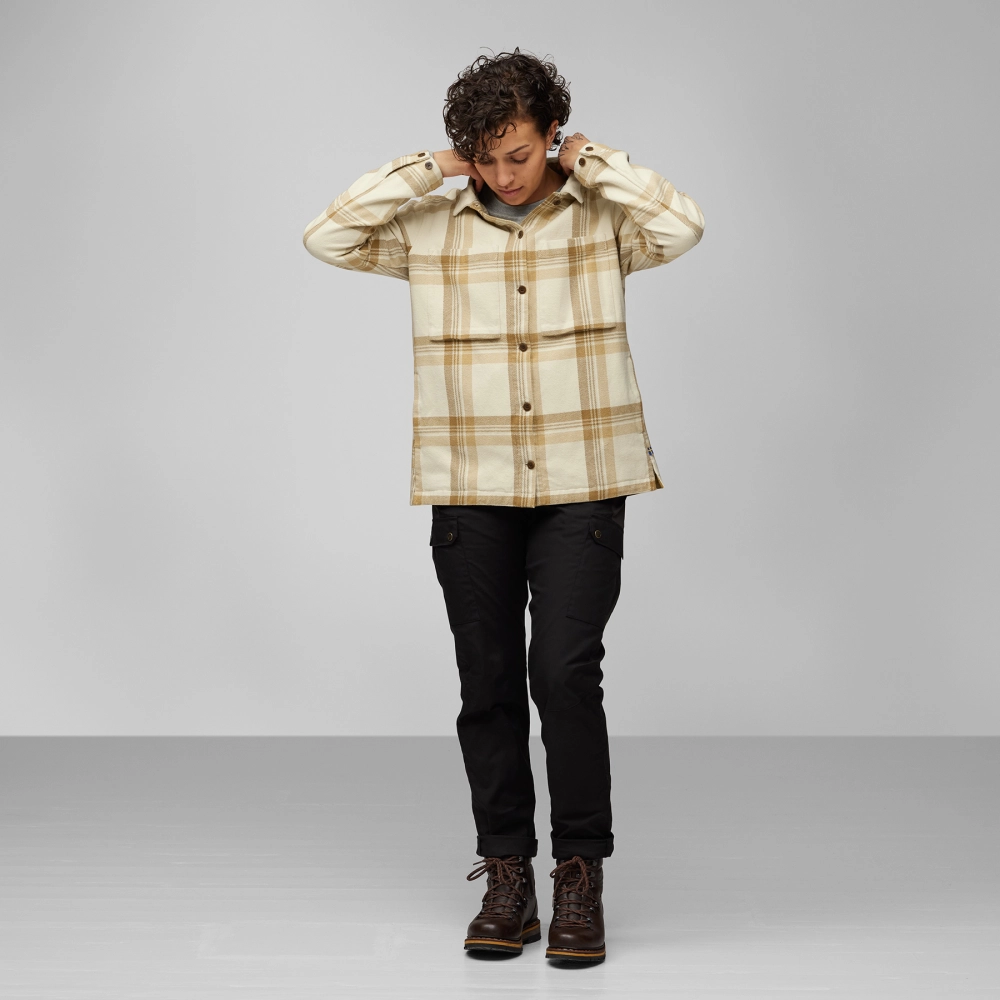 Singi Flannel Overshirt W, kolor: 113-196 - Chalk White / Dune Beige