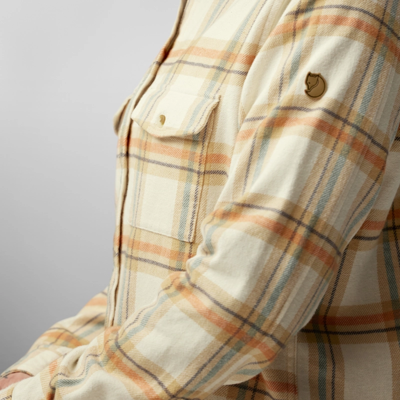Ovik Heavy Flannel Shirt W, kolor: 113-196 - Chalk White / Dune Beige