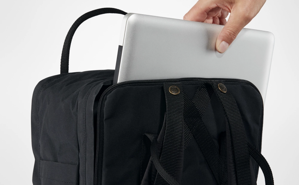 Kanken Laptop 15", kolor: 550 - Black