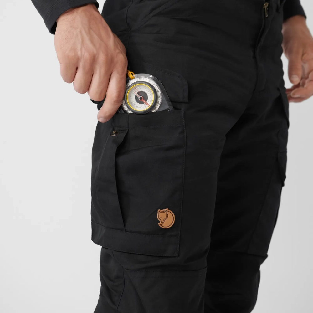 spodnie_trekkingowe_Fjallraven_Barents_Pro_Winter_trousers_kolor_555_Dark_Navy_2.webp