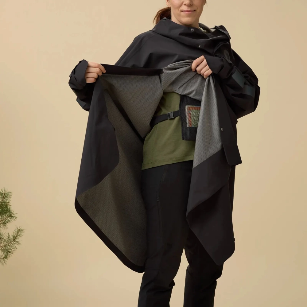 Hoja Rain Poncho, kolor: 550 - Black