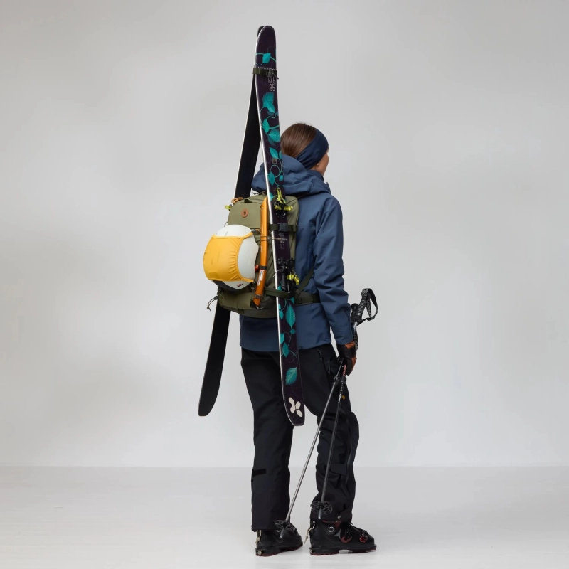 Bergtagen Touring 22, kolor: 625-662 - Laurel Green / Deep Forest