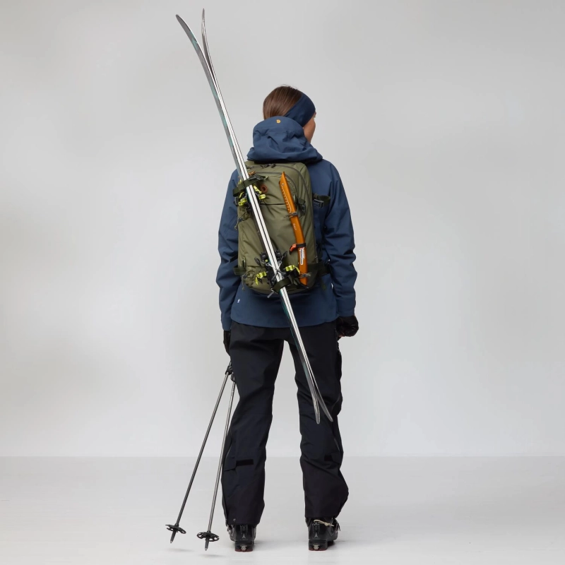 Bergtagen Touring 22, kolor: 625-662 - Laurel Green / Deep Forest