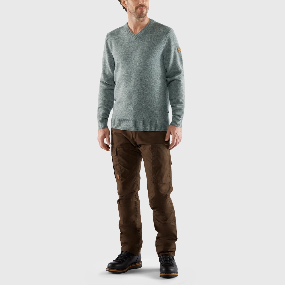 Ovik V-neck Sweater