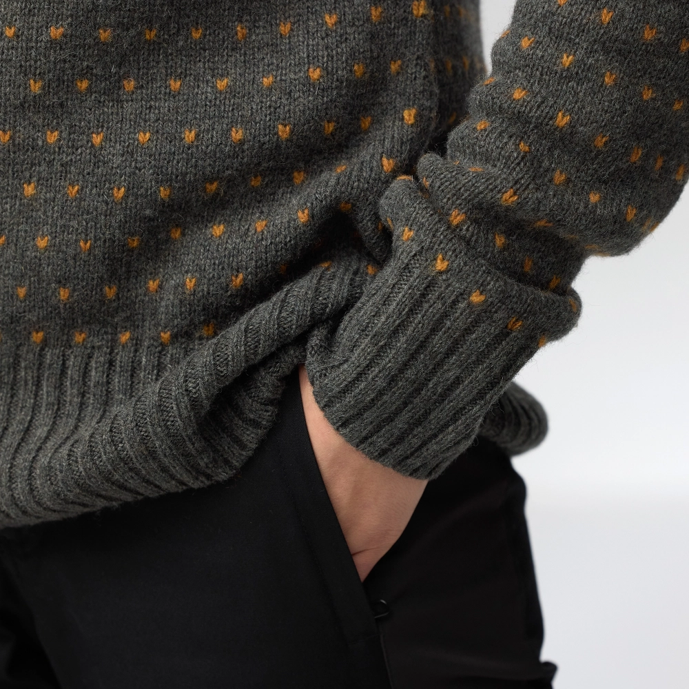 Ovik Knit Sweater W