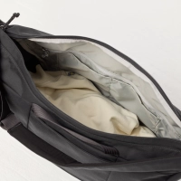 Farden Crossbody
