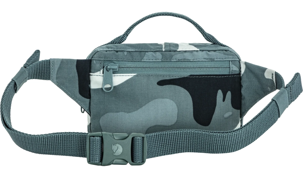 Kanken Graphics Hip Pack, kolor: 577-986 - Nimbus Blue-Hidden Animals