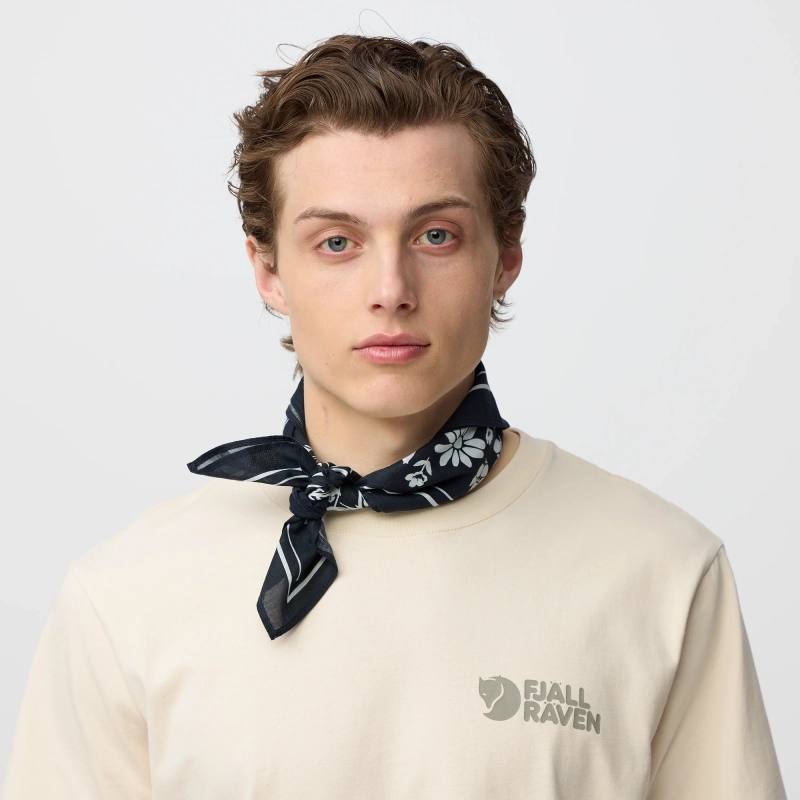 Fjallblomster Bandana, kolor:  555 - Dark Navy - 3