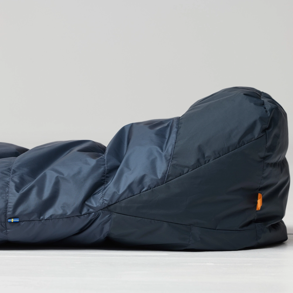 spiwor-trekkingowy-Fjallraven-Keb-Two-Seasons-Regular-kolor-560-Navy-11.webp