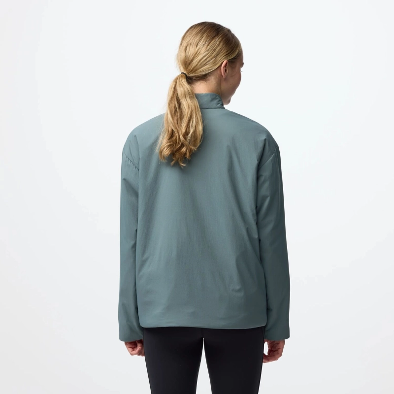 HC_Insulated_Pullover_W_14600294-577_D_MODEL_2027.jpg