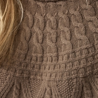 Ovik Solid Jacquard Knit W | 244 Suede Brown -4