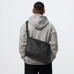 High Coast Pro Shoulder Bag | 550 Black
