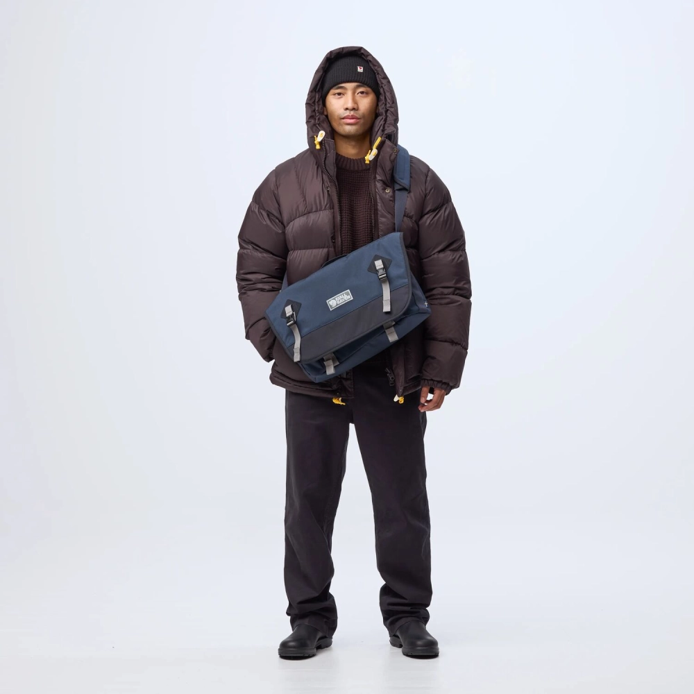 Vardag Shoulder Bag 12 | 560 Navy