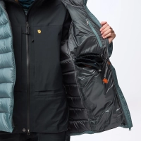 Fjallraven_bergtagen_down_jacket_w_model10.webp