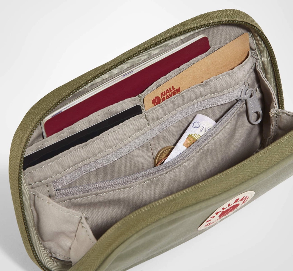 Kanken Travel Wallet, kolor: 620 - Green
