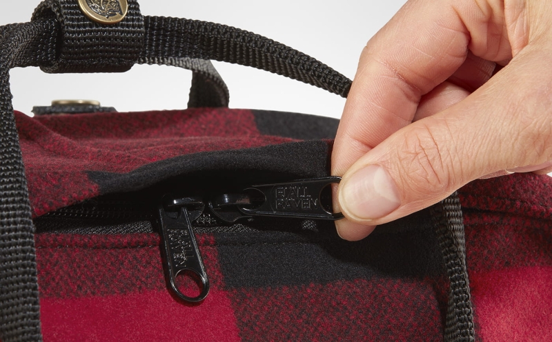 Kanken Re-Wool, kolor: 320-550 - Red/Black